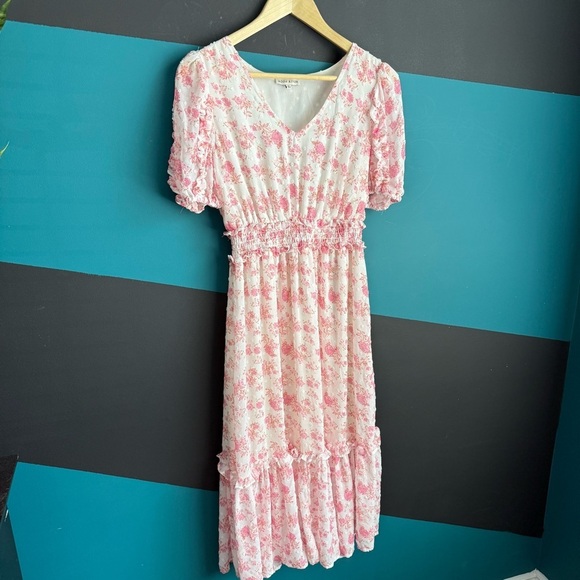 Moon River Pink and White Ruffled Tiered Sundress - Picture 2 of 12